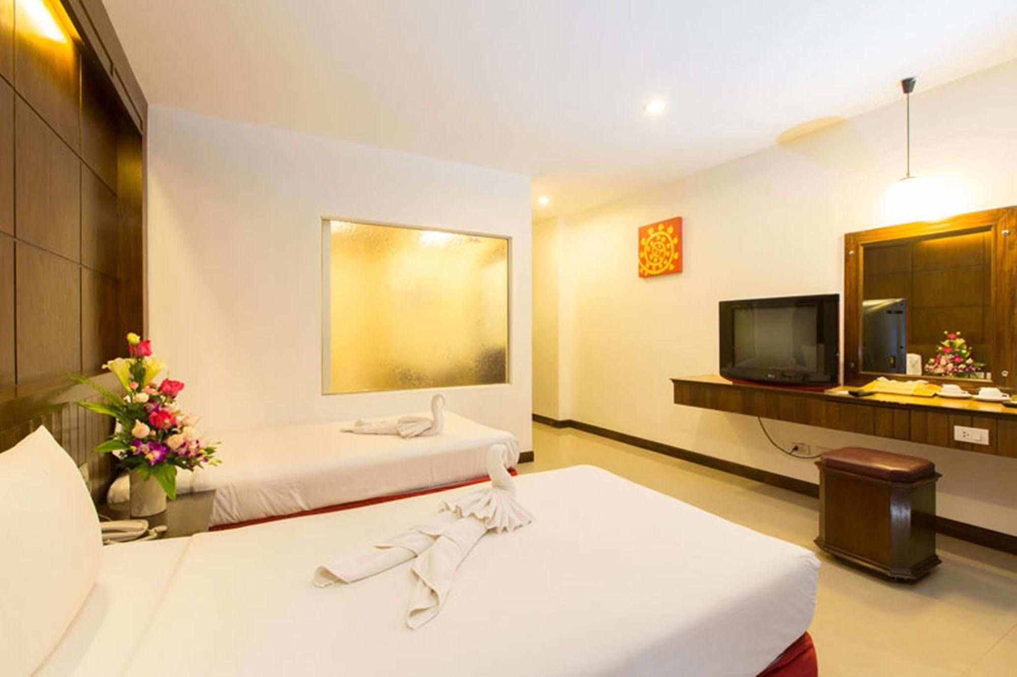 Thai Siam Patong Eksteriør billede